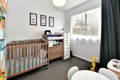 Photo of property in 33a Rosario Crescent, Red Beach, 0932