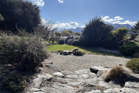 Photo of property in 165 Cemetery Road, Lake Hawea, 9382