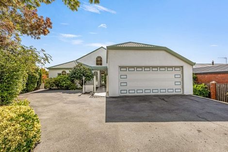 Photo of property in 43 Aotea Crescent, Gore, 9710
