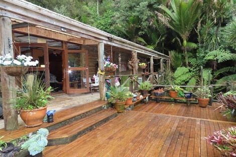Photo of property in 54 Mahoe Road, Titirangi, Auckland, 0604