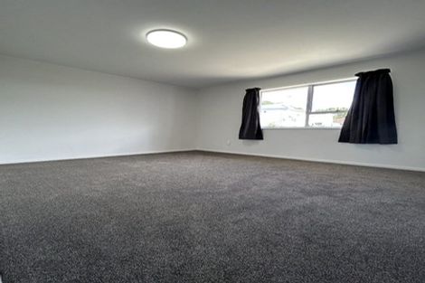 Photo of property in 11 Miro Road, Mangere Bridge, Auckland, 2022