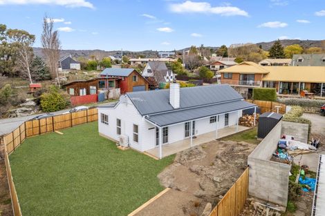 Photo of property in 10a Lanes Road, Bridge Hill, Alexandra, 9320