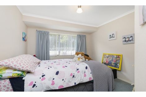 Photo of property in 2 Awaroa Stream Drive, Waiuku, 2123