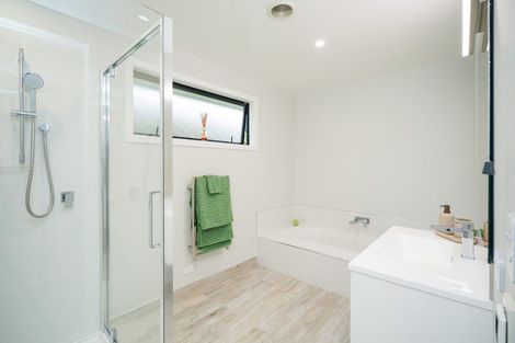 Photo of property in 18 Ruru Avenue, Otatara, Invercargill, 9879