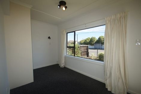 Photo of property in 16 Kerrs Road, Linwood, Christchurch, 8062
