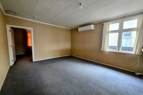 Photo of property in 47 Burns Avenue, Takaro, Palmerston North, 4412