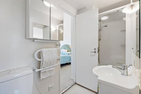 Photo of property in 4/45 Byron Avenue, Takapuna, Auckland, 0622