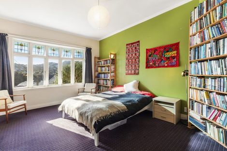 Photo of property in 74 Glen Road, Kelburn, Wellington, 6012