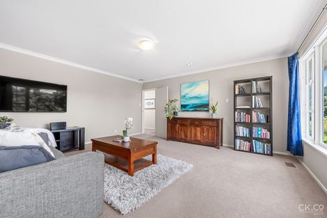 Photo of property in 14 Chichester Drive, Pinehaven, Upper Hutt, 5019