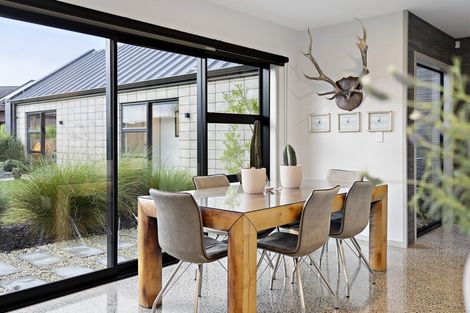 Photo of property in 16 Kaniera Terrace, Cambridge, 3434