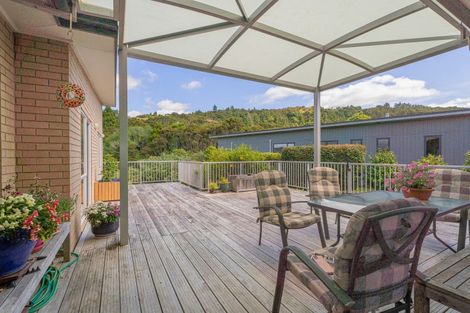 Photo of property in 16 Ohuka Place, Whitianga, 3510