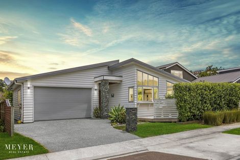Photo of property in 11 Trevally Place, Snells Beach, 0920