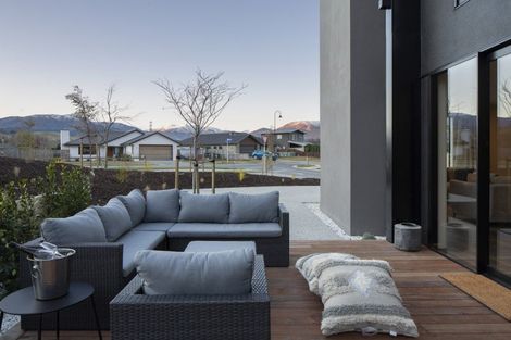 Photo of property in Kawarau Heights, 10 Alpine Avenue, 9304