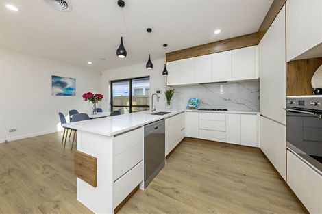Photo of property in 57 Hikuawa Road, Flat Bush, Auckland, 2019