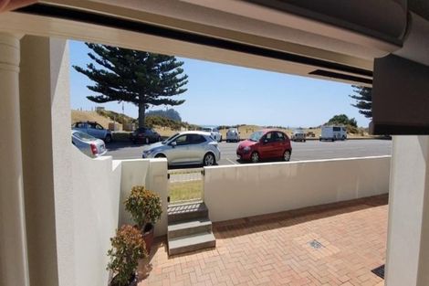 Photo of property in 45 Marine Parade, Mount Maunganui, 3116