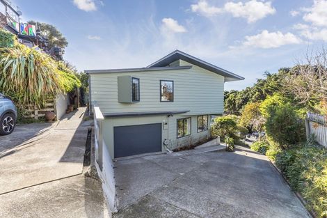 Photo of property in 74 Falkirk Avenue, Seatoun, Wellington, 6022