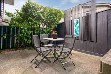 Photo of property in 12 Makatote Grove, Churton Park, Wellington, 6037