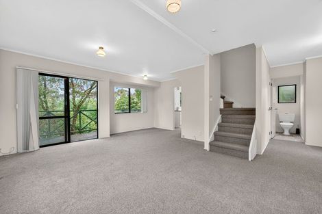 Photo of property in 23/24 Beswick Place, Birkdale, Auckland, 0626