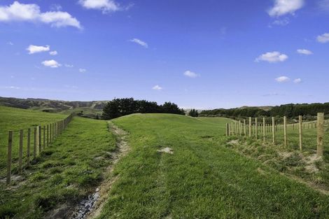 Photo of property in 74 Coroglen Rise, Pukerua Bay, 5026