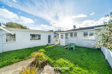 Photo of property in 19a Percy Cameron Street, Avalon, Lower Hutt, 5011