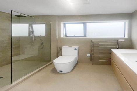 Photo of property in 66 Parkwood Avenue, Westgate, Auckland, 0614