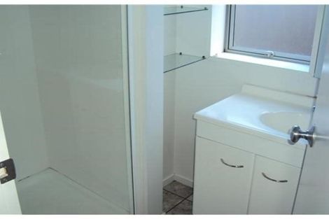 Photo of property in 49 Lyndon Street, Riccarton, Christchurch, 8041