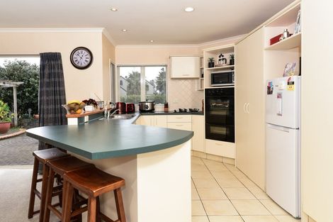 Photo of property in 30 Keswick Crescent, Huntington, Hamilton, 3210