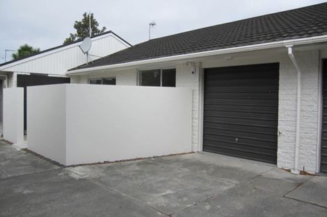 Photo of property in 2/24 Champion Street, Edgeware, Christchurch, 8013