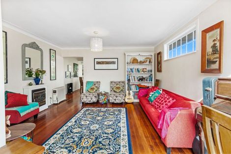 Photo of property in 1/45 Wolsley Avenue, Milford, Auckland, 0620