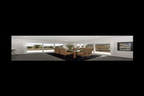 Photo of property in 589d Great South Road, Rosehill, Papakura, 2113