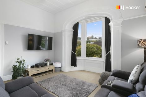 Photo of property in 10 Glen Road, Mornington, Dunedin, 9011