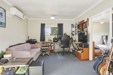 Photo of property in 33 Orbell Street, Dalmore, Dunedin, 9010