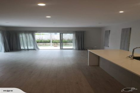 Photo of property in 11 Bianca Court, Karaka, Papakura, 2113