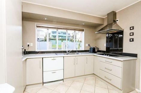 Photo of property in 1/15 Morrow Avenue, Bucklands Beach, Auckland, 2012