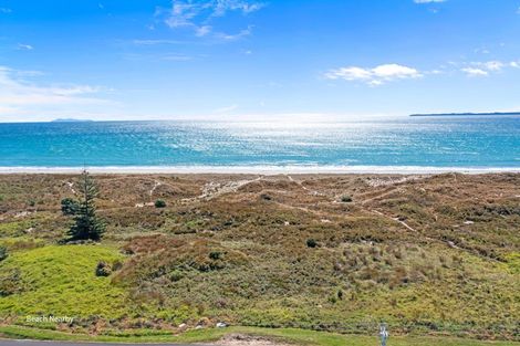Photo of property in 42b Simpson Road, Papamoa Beach, Papamoa, 3118