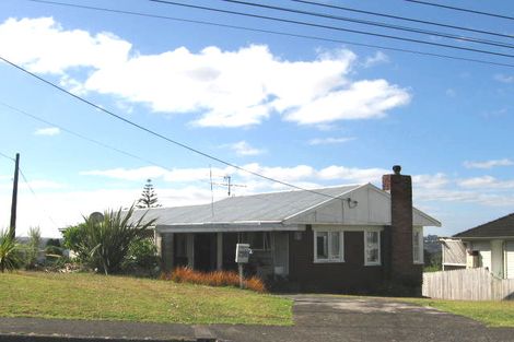 Photo of property in 1/50 Verran Road, Birkdale, Auckland, 0626