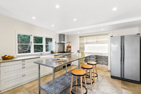 Photo of property in 196 Townsend Road, Miramar, Wellington, 6022