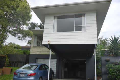 Photo of property in 1/4 Mahuta Grove, Northcote, Auckland, 0627