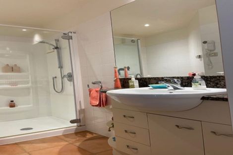 Photo of property in The Sands Apartments, 26/47 The Strand, Takapuna, Auckland, 0622