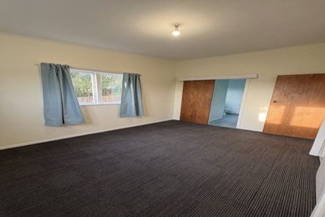 Photo of property in 74 Valley Road, Paraparaumu, 5032