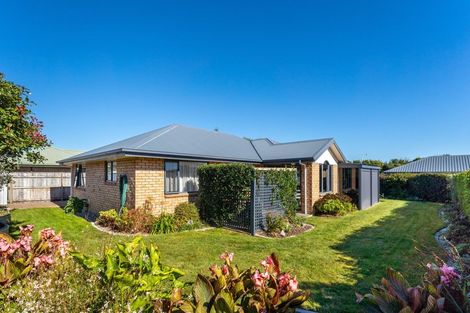 Photo of property in 28 Allport Place, Stoke, Nelson, 7011