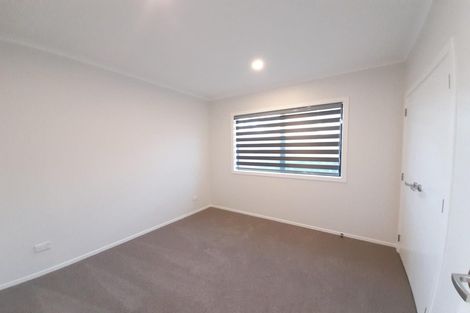 Photo of property in 16 Jane Maree Road, Kumeu, 0810