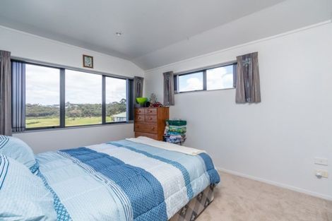 Photo of property in 5 Marram Place, Mangawhai Heads, Mangawhai, 0505