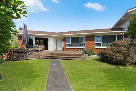 Photo of property in 6 Eton Drive, Hillcrest, Hamilton, 3216