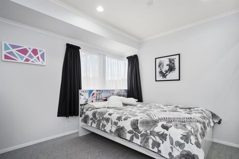 Photo of property in 22 The Green, Mount Maunganui, 3116