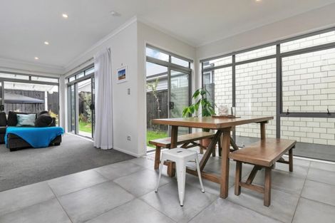Photo of property in 5 Touhou Road, Hobsonville, Auckland, 0618