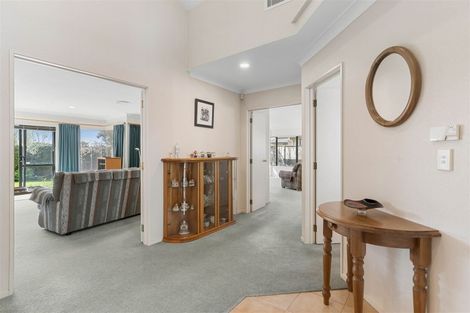 Photo of property in 12 Moy Place, East Tamaki Heights, Auckland, 2016