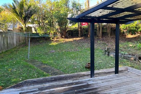 Photo of property in 1/24 Contessa Drive, Glenfield, Auckland, 0629