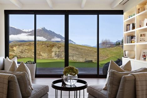 Photo of property in 47 Mooney Road, Speargrass Flat, Queenstown, 9371