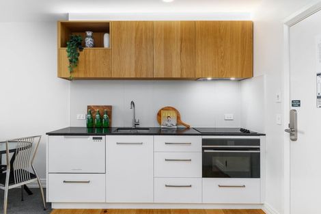 Photo of property in West Fitzroy, 2a/66 Armagh Street, Christchurch Central, Christchurch, 8013